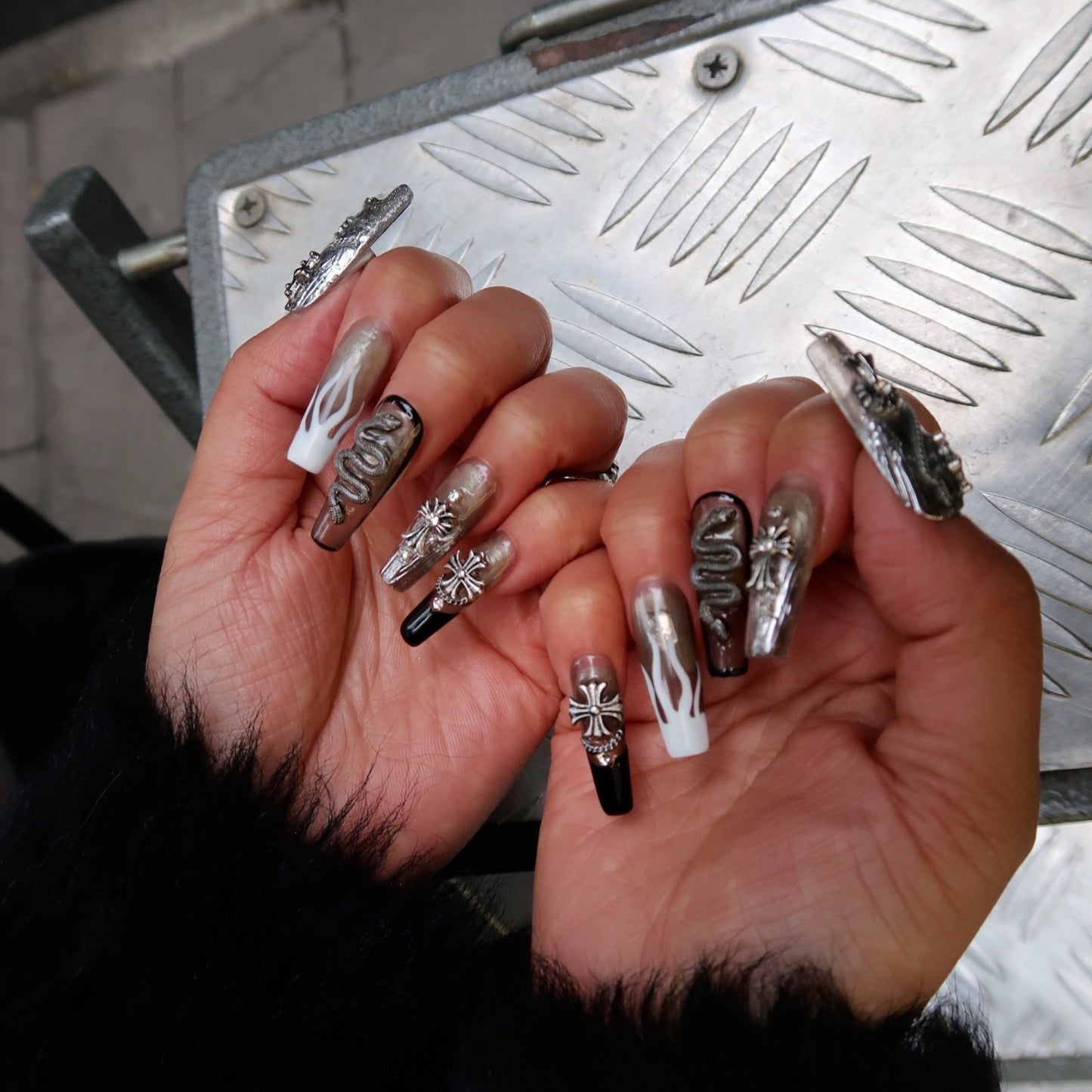 Black and White Gothic Chrome-Style Handmade Press On Nails